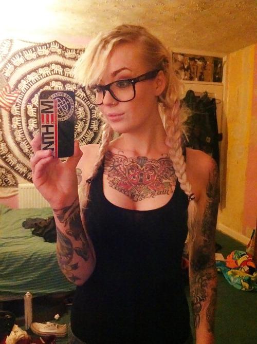 25P TATTOOS DANCING THROUGH MY HEAD...4