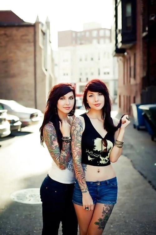 25P TATTOOS DANCING THROUGH MY HEAD...4