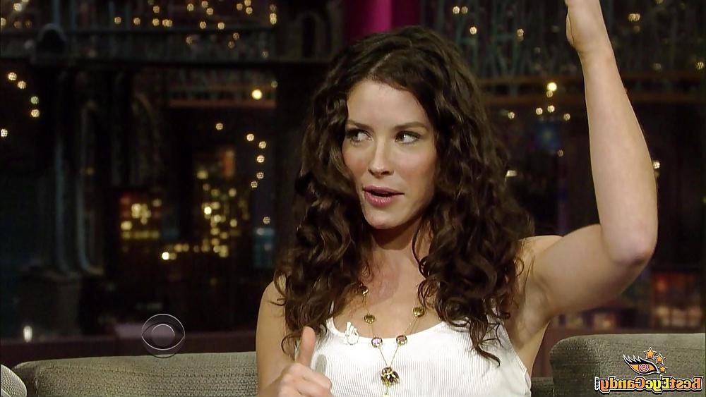 24P Evangeline Lilly HOT in WHITE OVERALL