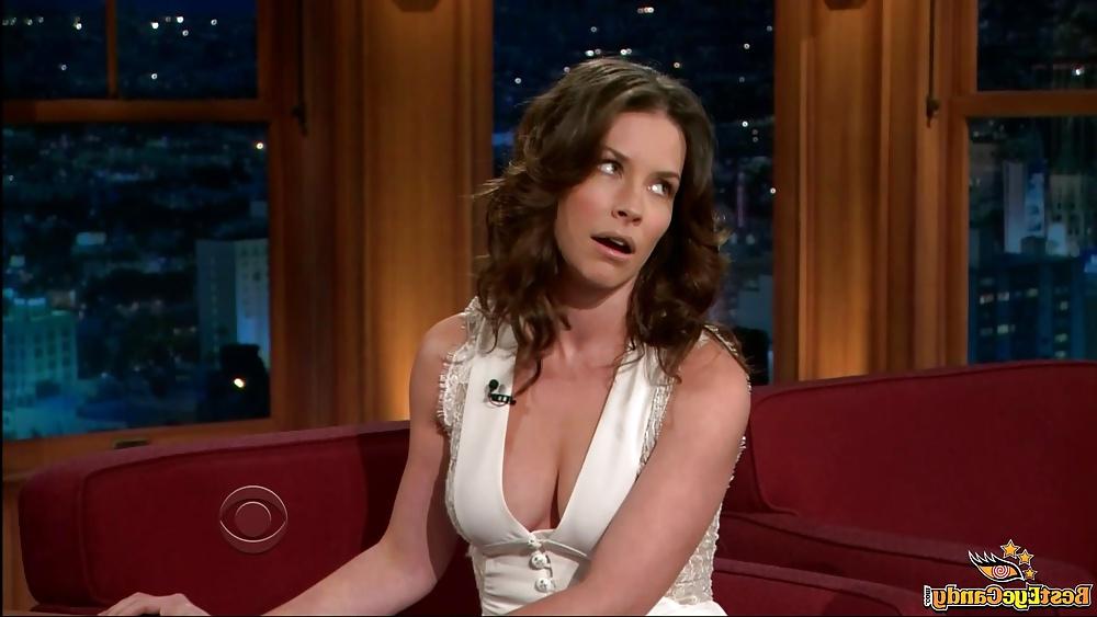 24P Evangeline Lilly HOT in WHITE OVERALL