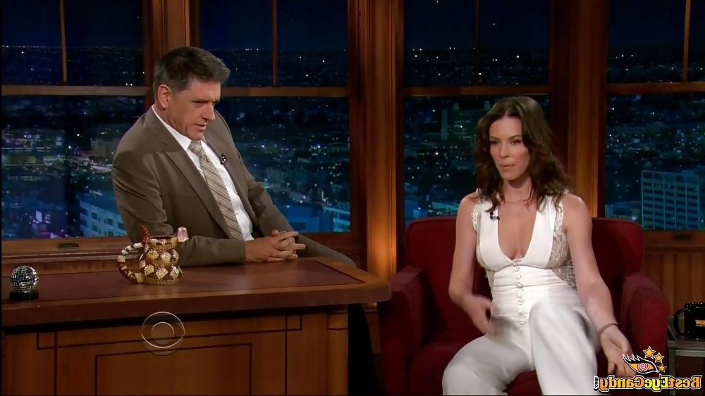 24P Evangeline Lilly HOT in WHITE OVERALL