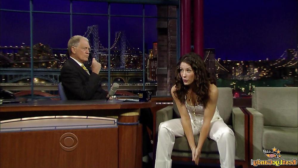24P Evangeline Lilly HOT in WHITE OVERALL