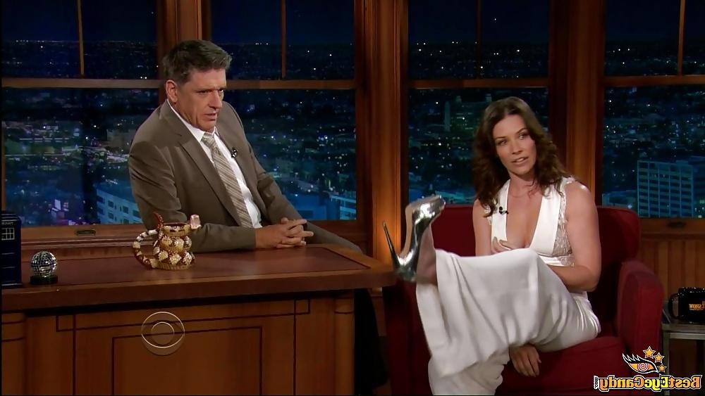 24P Evangeline Lilly HOT in WHITE OVERALL