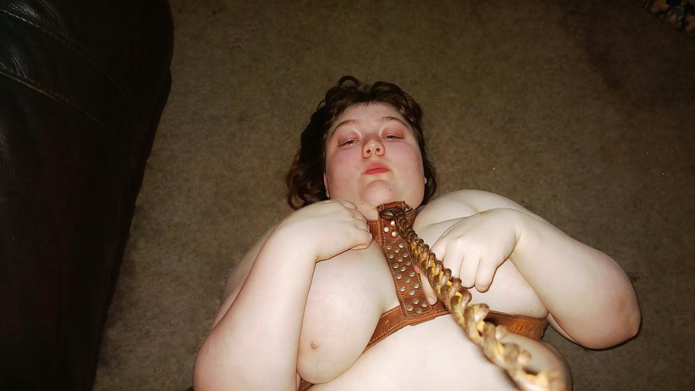 22P Tim Tess 21 Hairy BBW - Out and About, self and pet Training