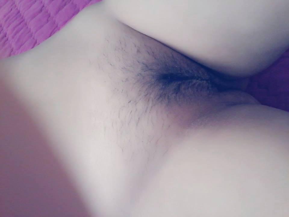 9P What size is my new neighbor? Comments please!