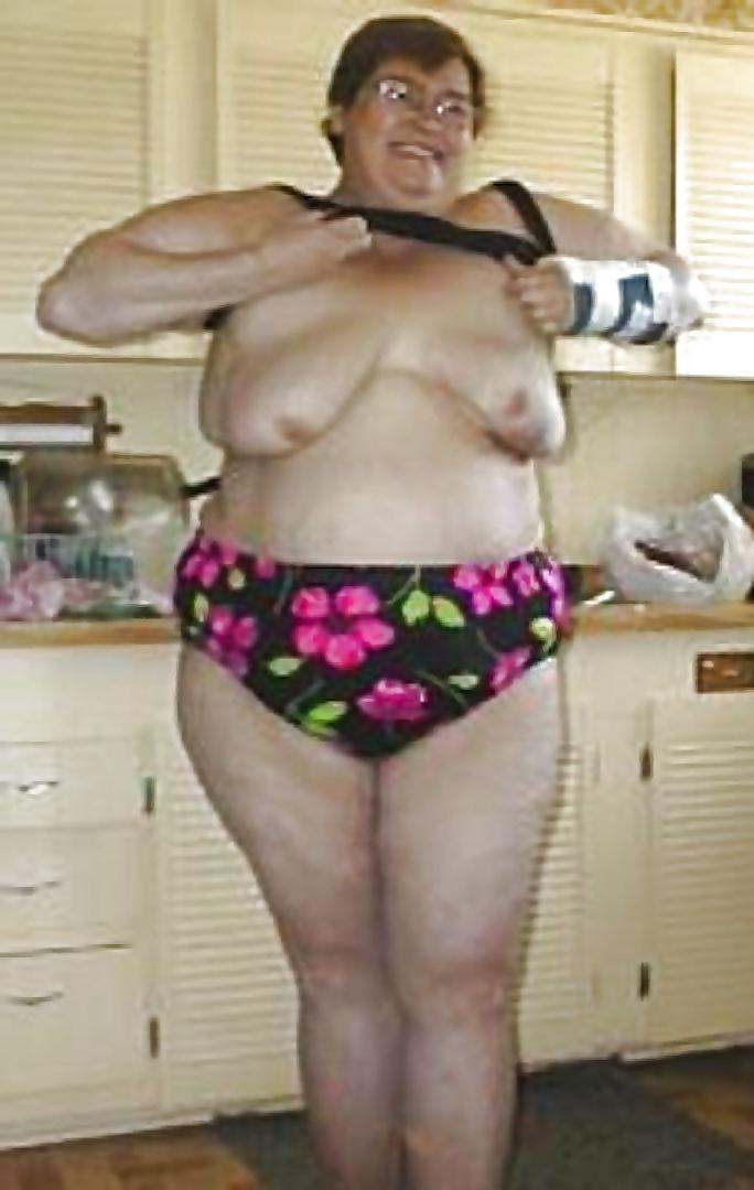 25P Grannies BBW Matures #67