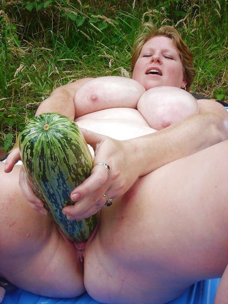 21P Vegetables are healthy for big boob bbw matures