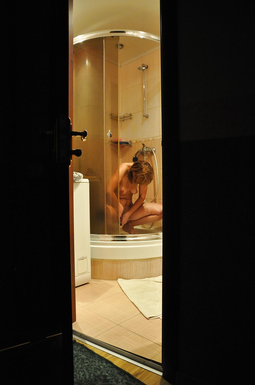 6P Spy mom shower