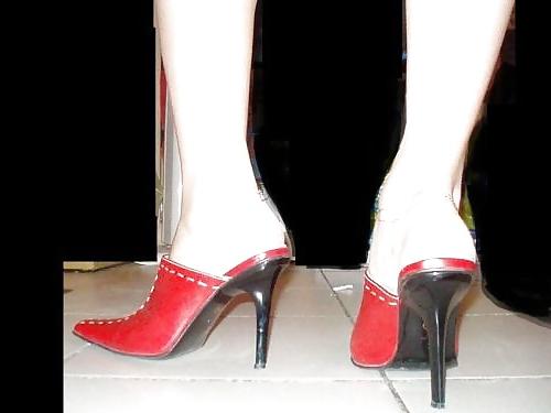 25P Red Mules I
