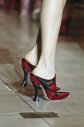 25P Red Mules I
