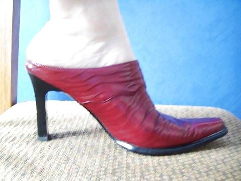25P Red Mules I