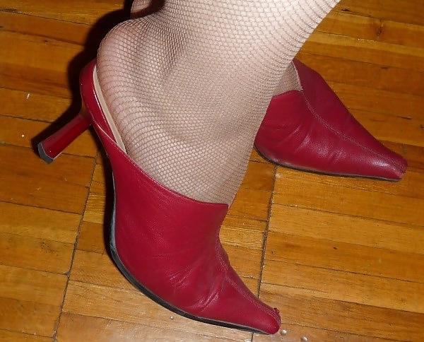 25P Red Mules I