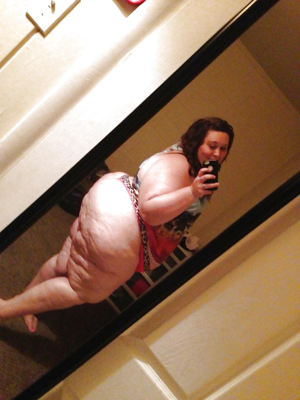 17P HUGE BIG HIPS AND ASS BBW'S!!