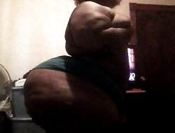17P HUGE BIG HIPS AND ASS BBW'S!!