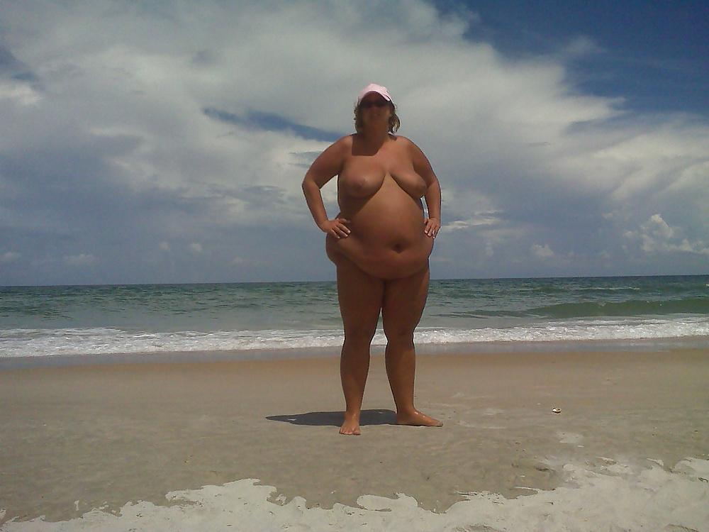 25P BBW-Nudist