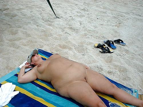 25P BBW-Nudist