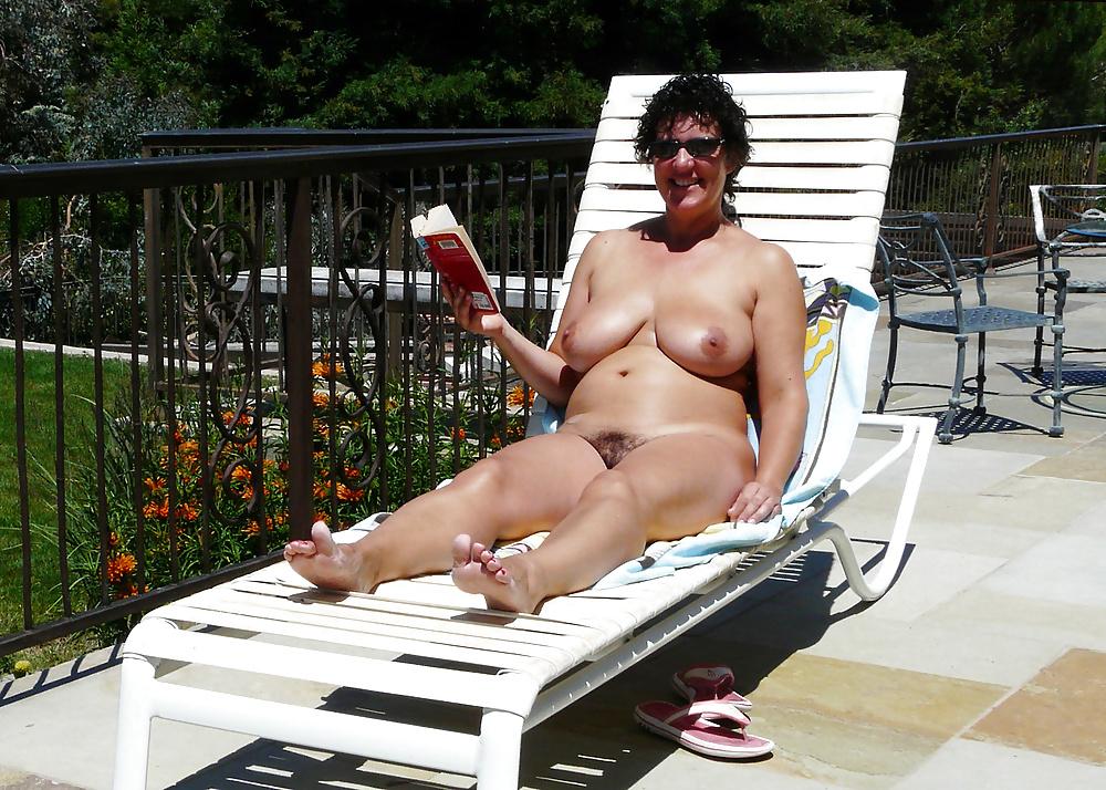 25P BBW-Nudist