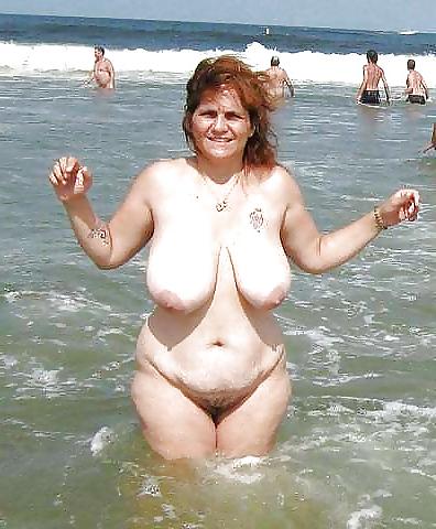 25P BBW-Nudist