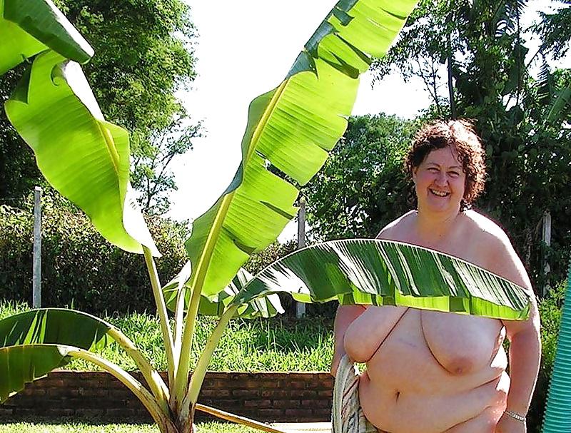 25P BBW-Nudist