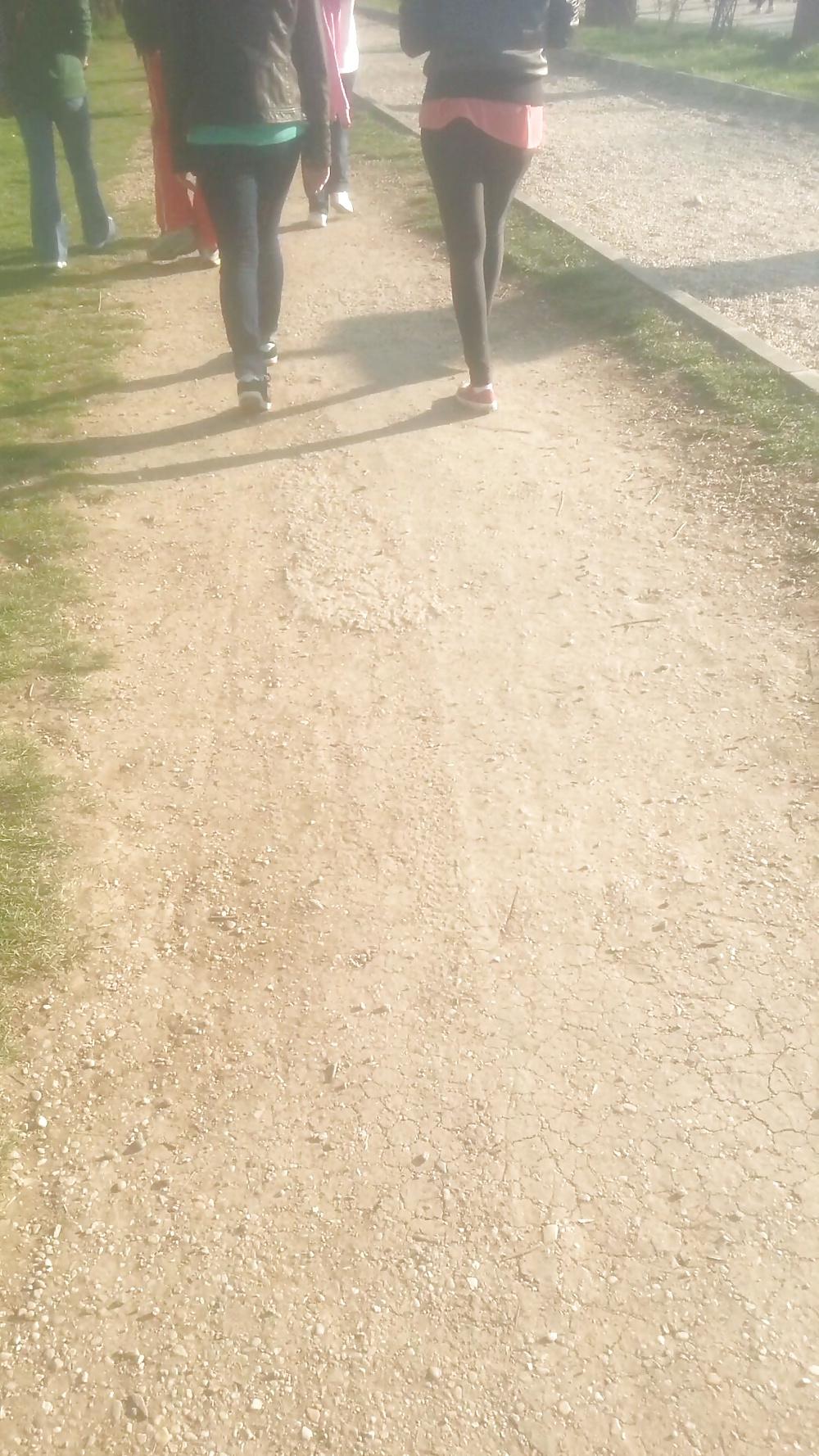 24P Spy parck feet and ass romanian