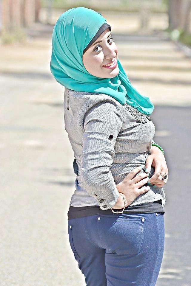 25P Hot Middle-Eastern girls - Hijab Fetish