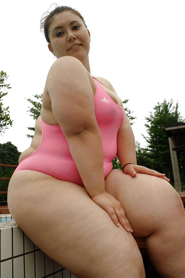 25P BBW Thunder thighs  