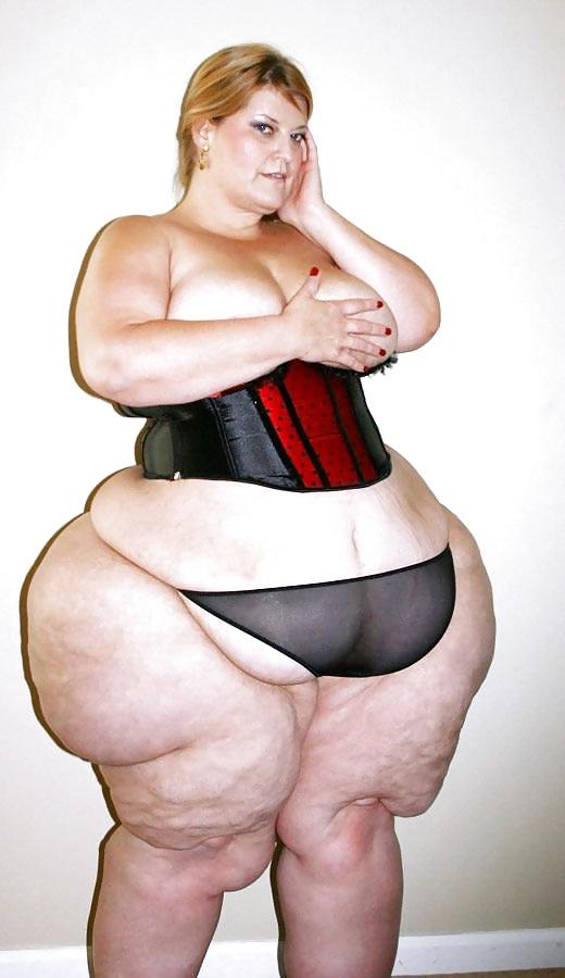 25P BBW Thunder thighs  