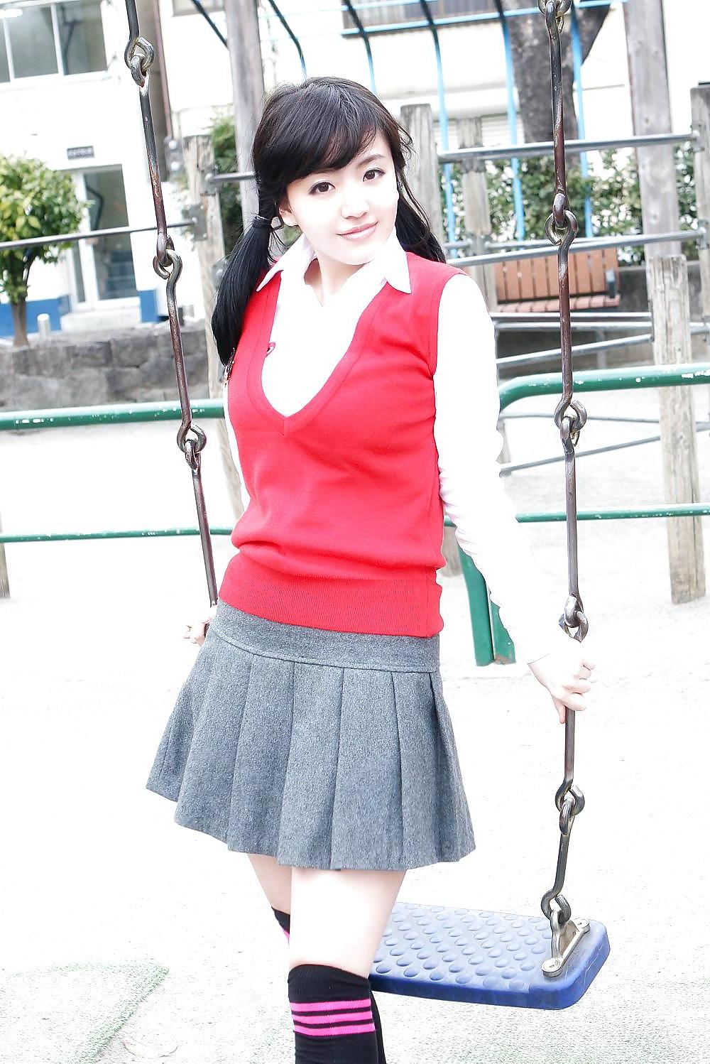 25P Korean Japanese girls 21