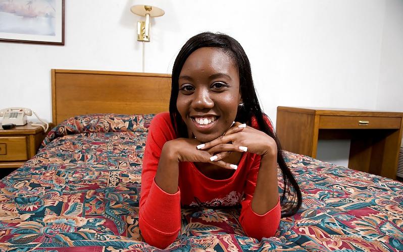 10P Cute Black Teen Nina