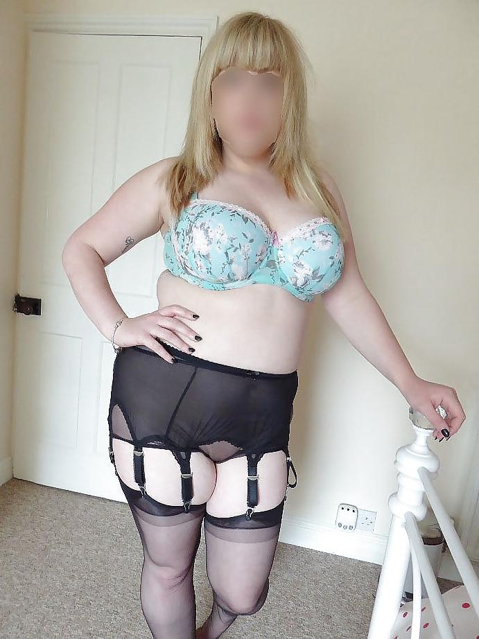 19P Retro black full back