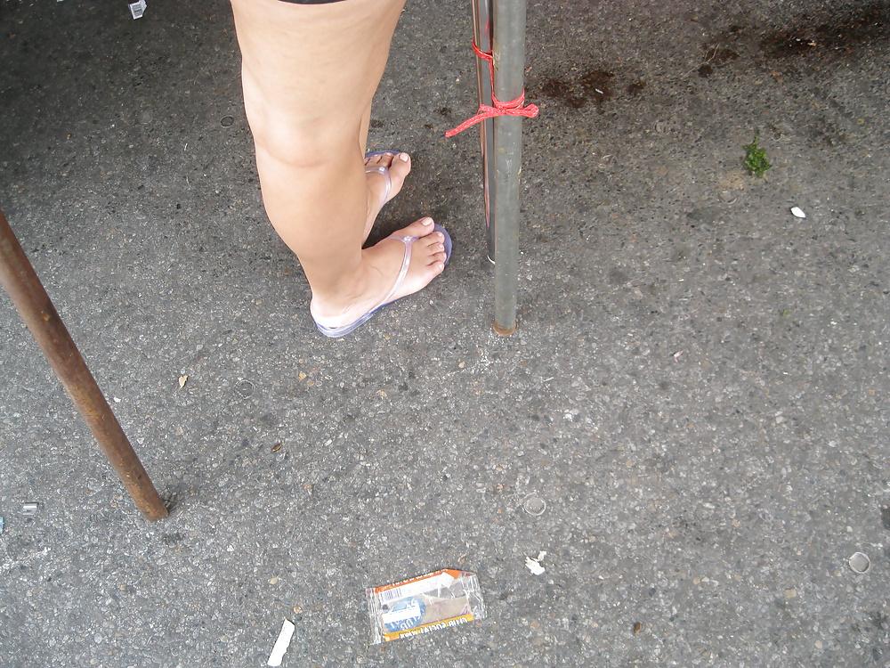 25P Street feet