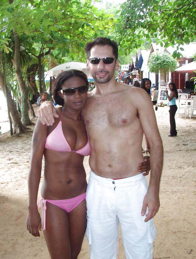 25P Black Chicks n' White Dicks