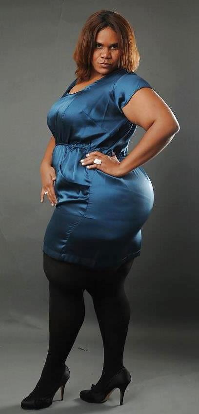 8P Caribbean bbw mom