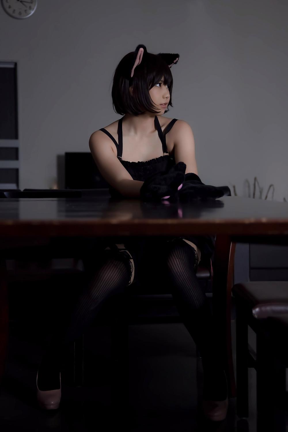 24P Asian Cosplay in black 1