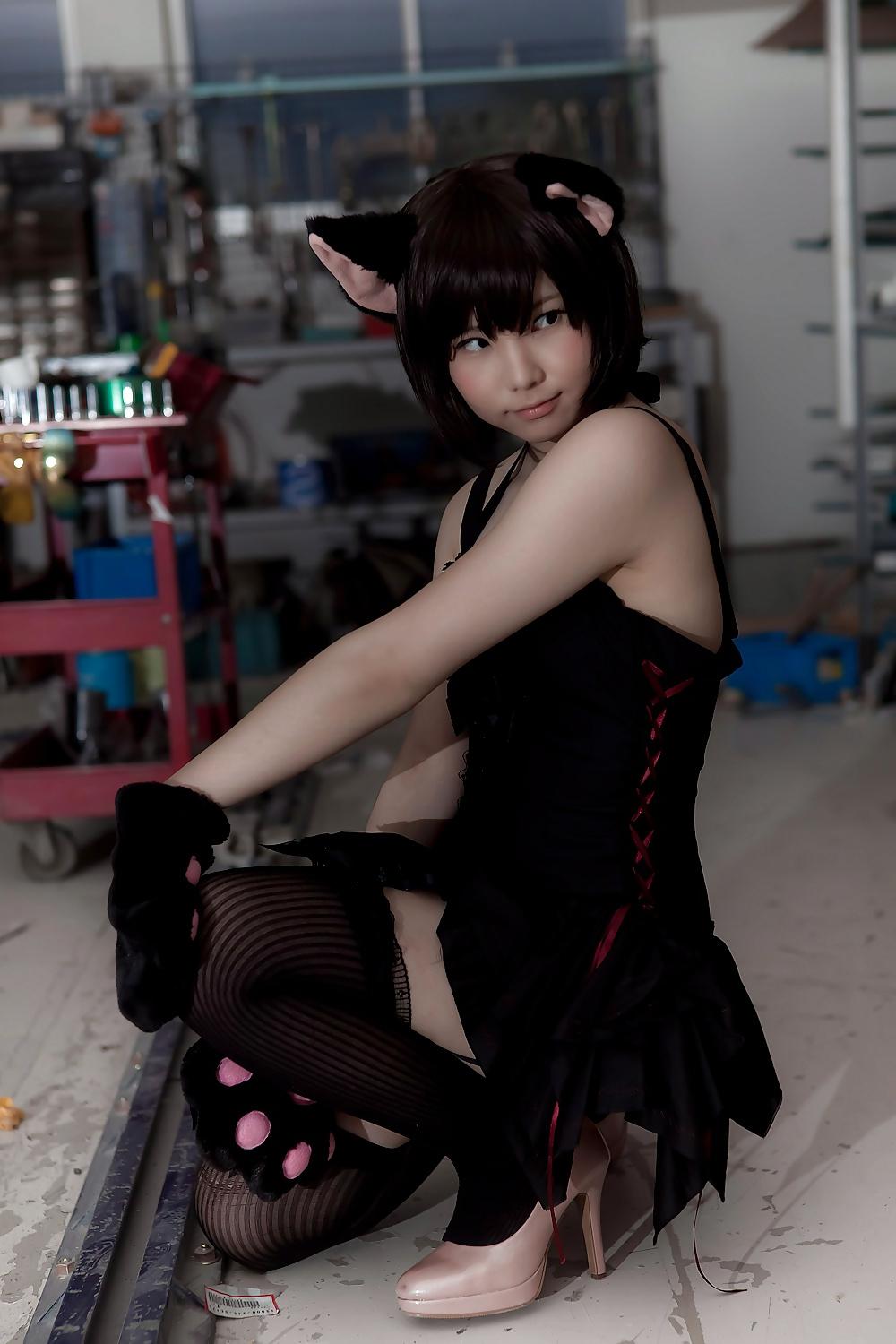 24P Asian Cosplay in black 1