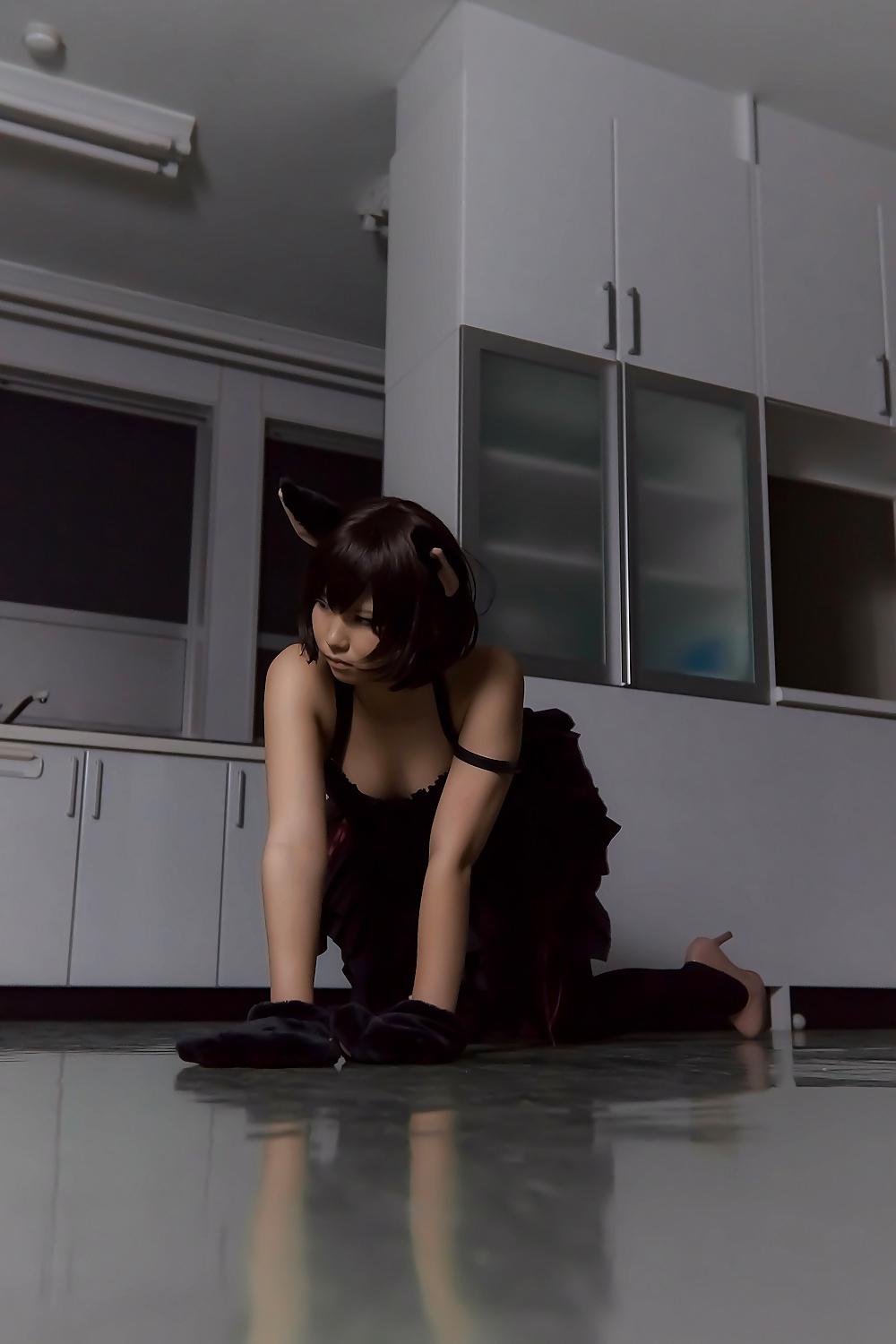 24P Asian Cosplay in black 1