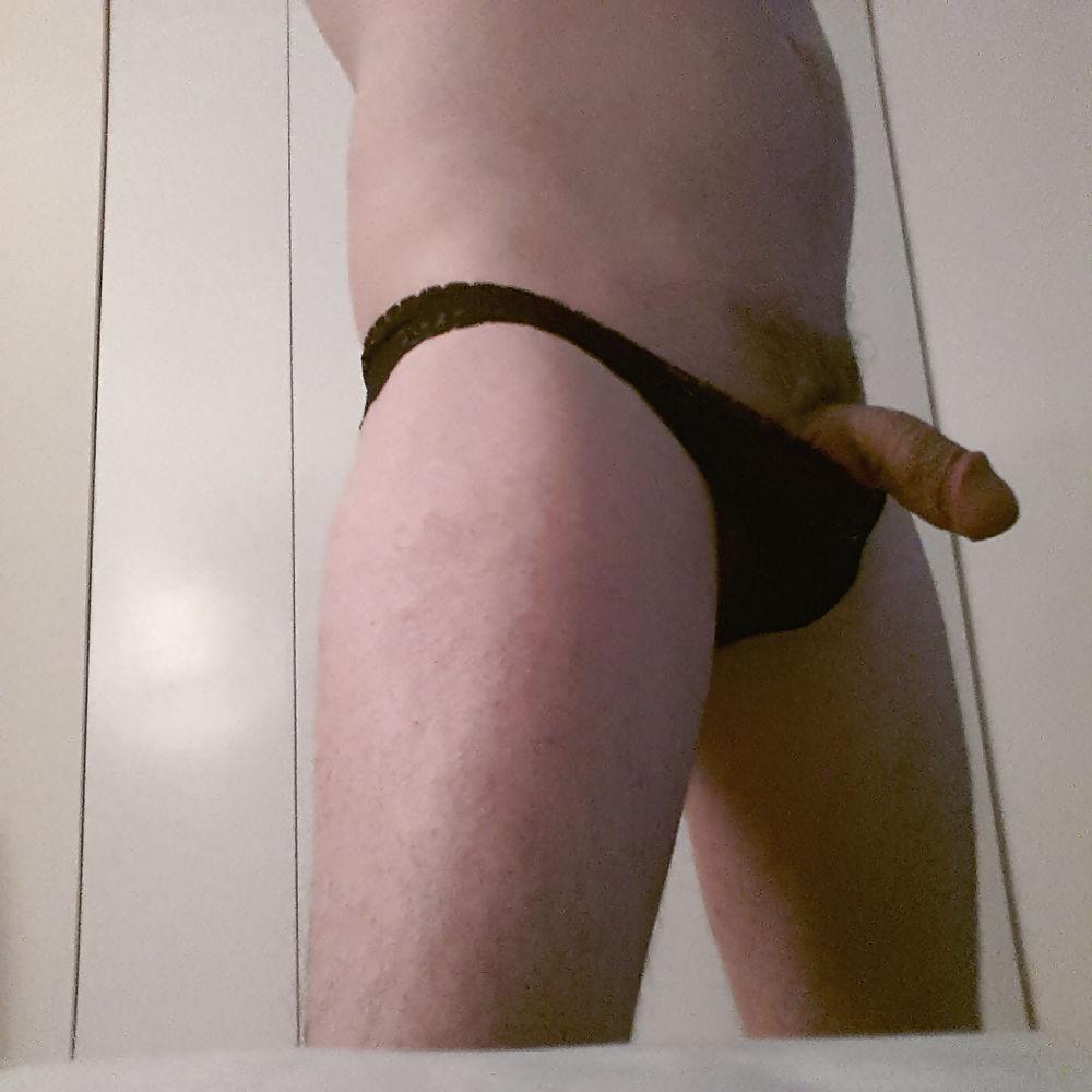 15P Black Lace Thong