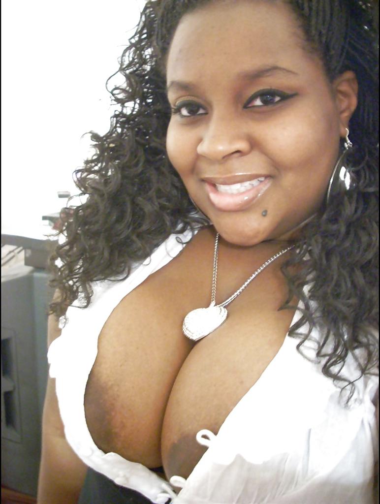 11P Big Natural Silicone-free Boobs! (Ebony BBW)