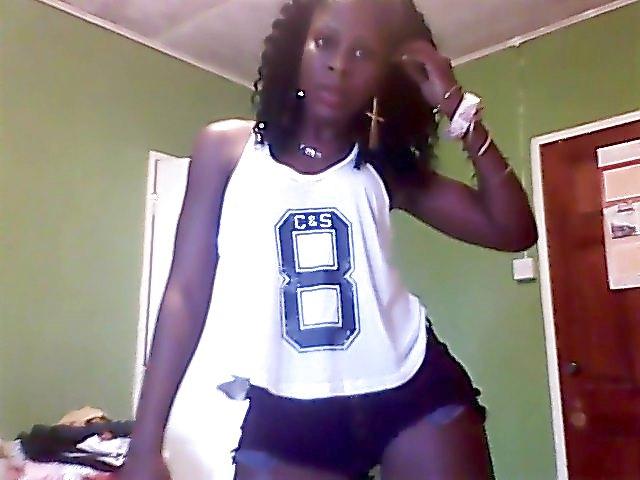 10P Sexy black girls from facebook