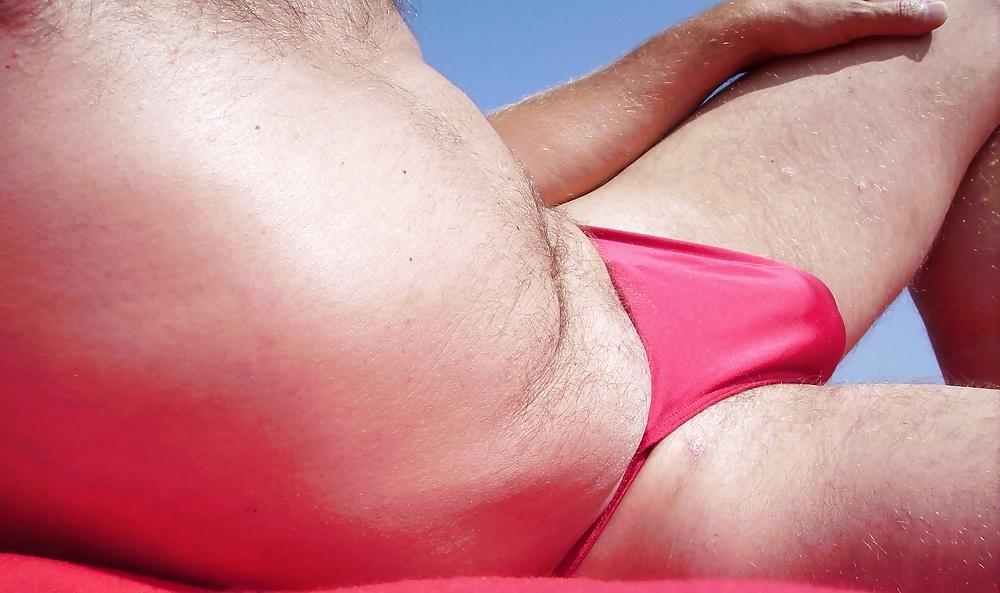 20P Men String Thong Outdoor red rot