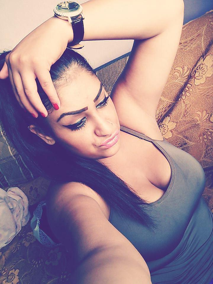 10P Turkish big tits cansu