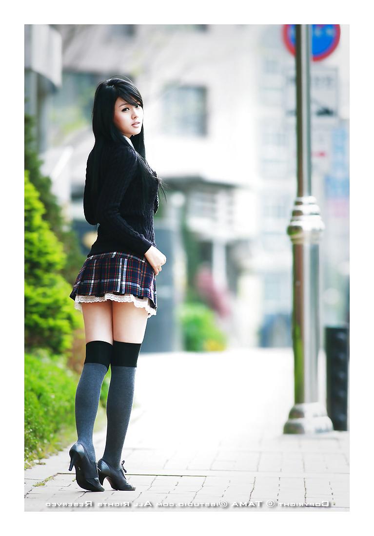 25P Asian short skirts and stockings