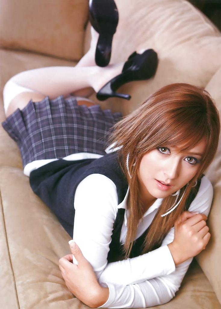 25P Asian short skirts and stockings