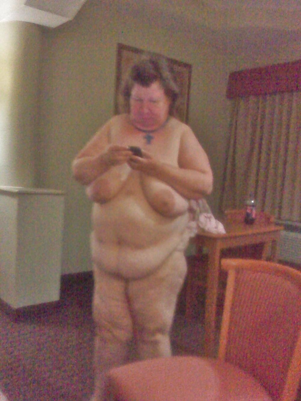 25P Grannies BBW Matures #73