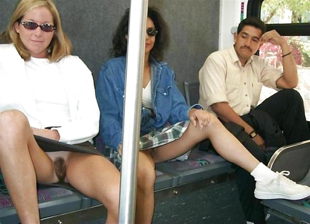 25P Flashing & Public Sex, Nudity