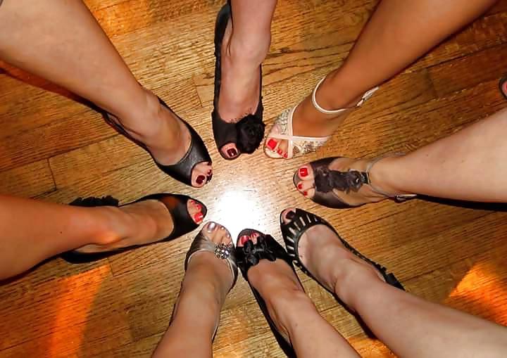 25P Feet from facebook