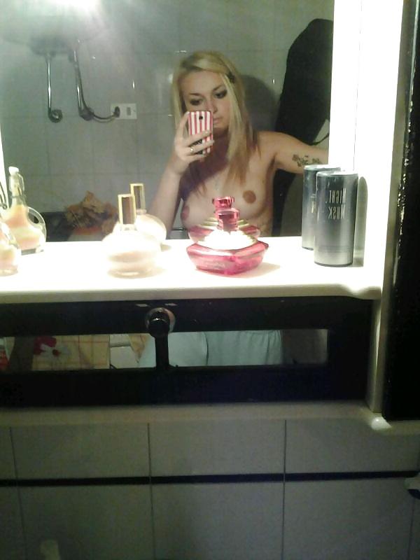 25P Selfie ex GF porn revenge
