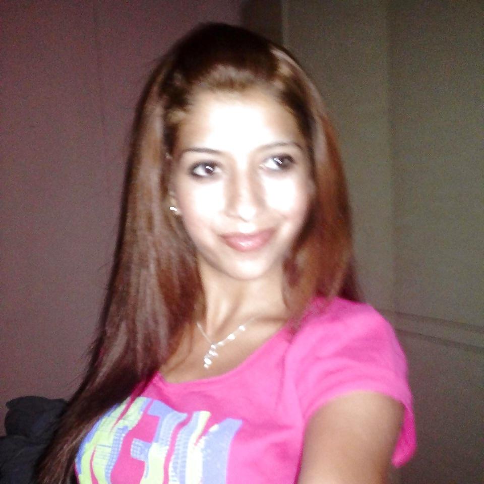 9P Turkish Mine! How would you fuck her?