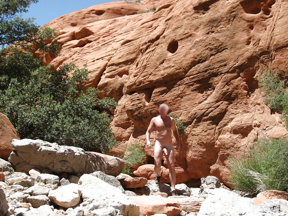 16P Nude Hiking at Red Rock & Lake Mead