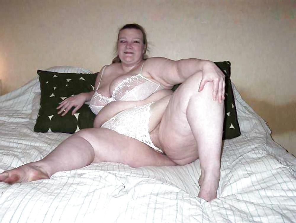 25P Grannies BBW Matures #74